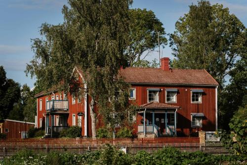 Emmaboda Hotel | Ödevata Gårdshotell