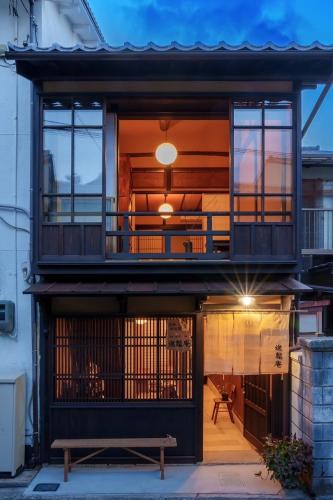 Hatsukaichi House | 宮島 町家宿 進龍庵 一棟貸し