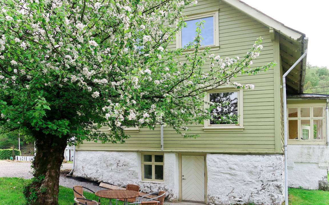 Tysnes House | 135 m² House ∙ 1 bedroom ∙ 8 guests