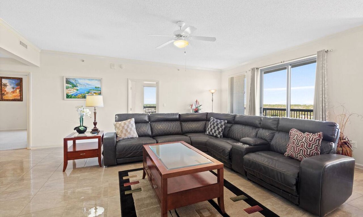 Arcadian Shores Condo | $150 activities - E-gift card when you book - Spacious 4BR | Large Groups | M909