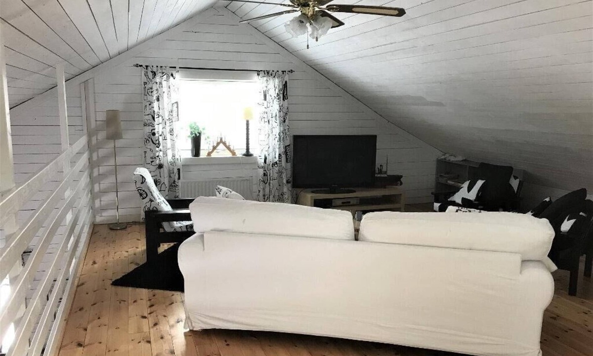 Vemhan House | 2 bedroom accommodation in Vemhån