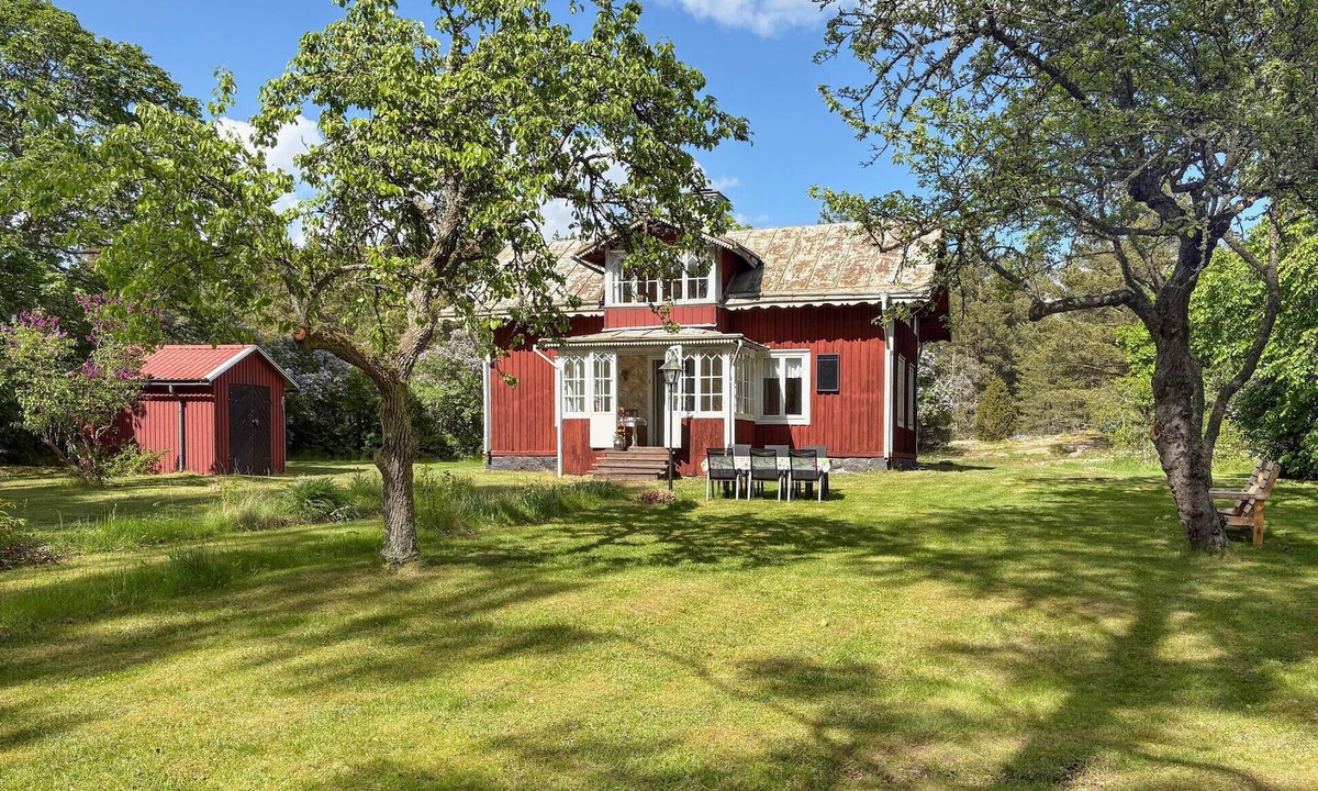 Norrkoping O House | 4 bedroom gorgeous home in Vikbolandet