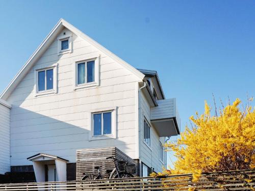 Kungshamn House | 4 person holiday home in KUNGSHAMN-By Traum