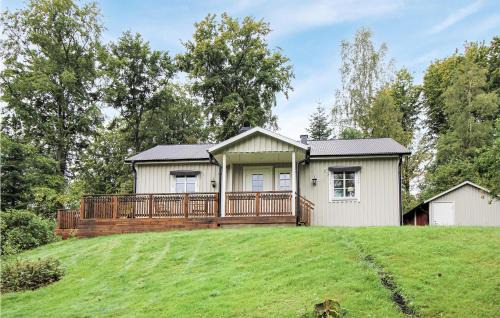 Munka-Ljungby House | Amazing Home In Munka Ljungby With Wifi