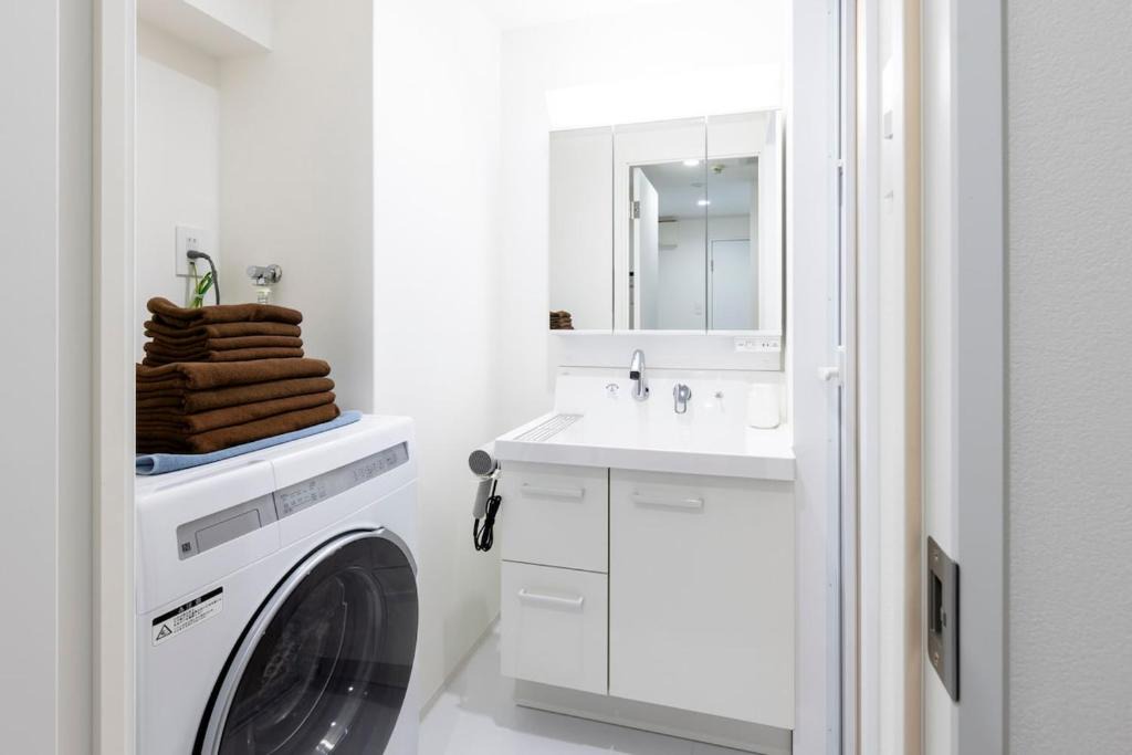 Chuo-ku Apartment | AMP FLAT Daimyo 702