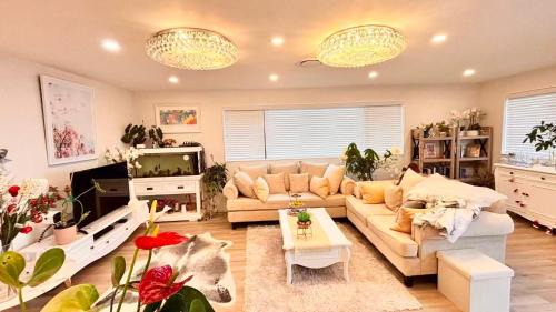 Gulf Harbour Villa | An elevated escape, quietly set in paradise