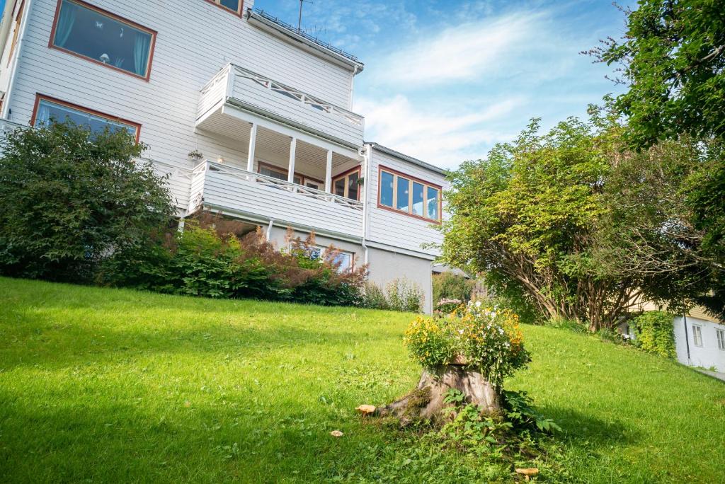 Tromso House | Aurora Home