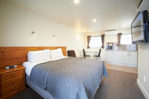Hamilton North Hotel | Auto Lodge Motel