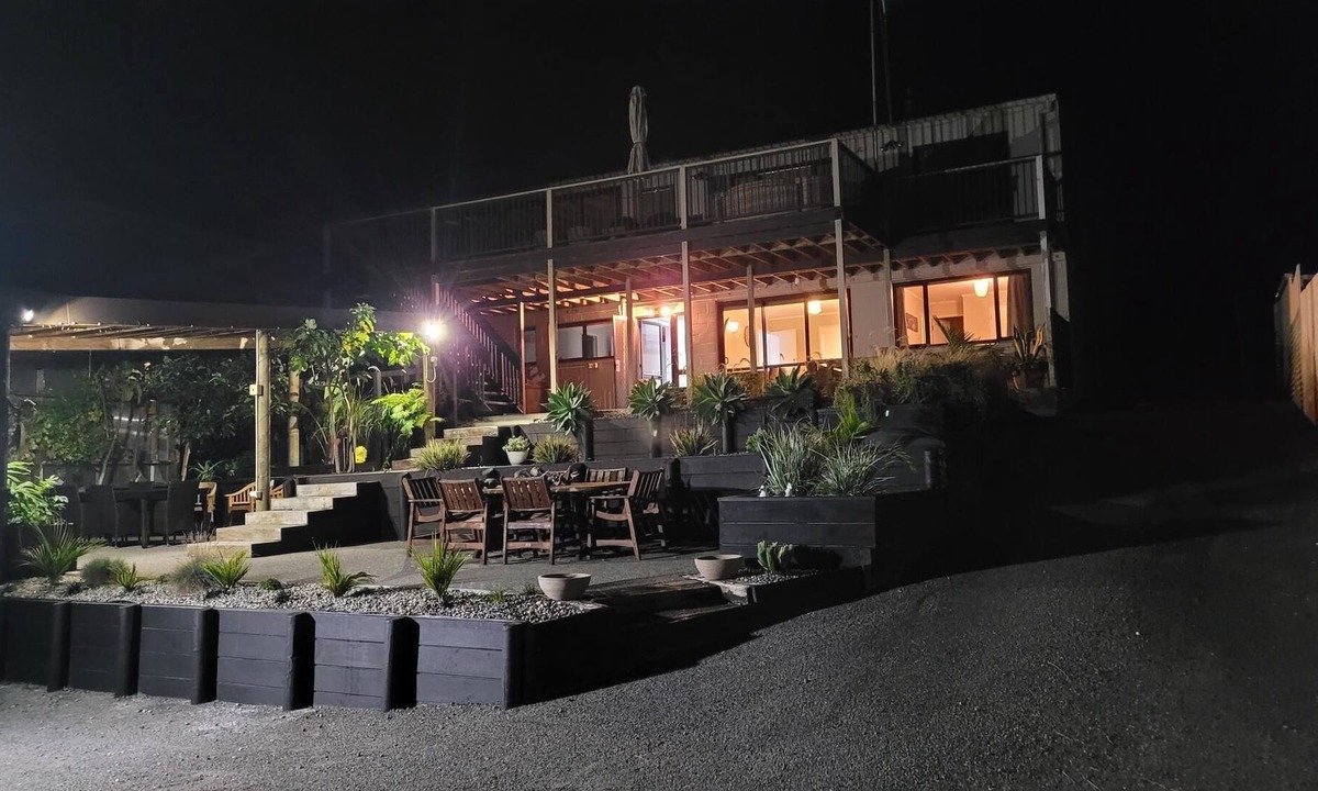Foxton Beach House | Beach life