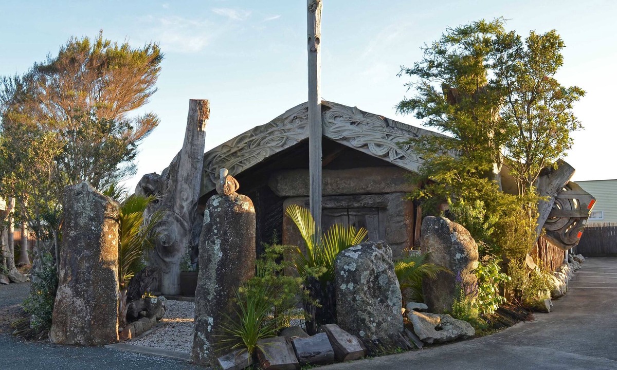 Kaitaia Hotel | Beachcomber Lodge & Backpacker
