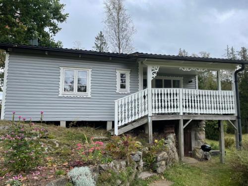 Skillingaryd House | Berget