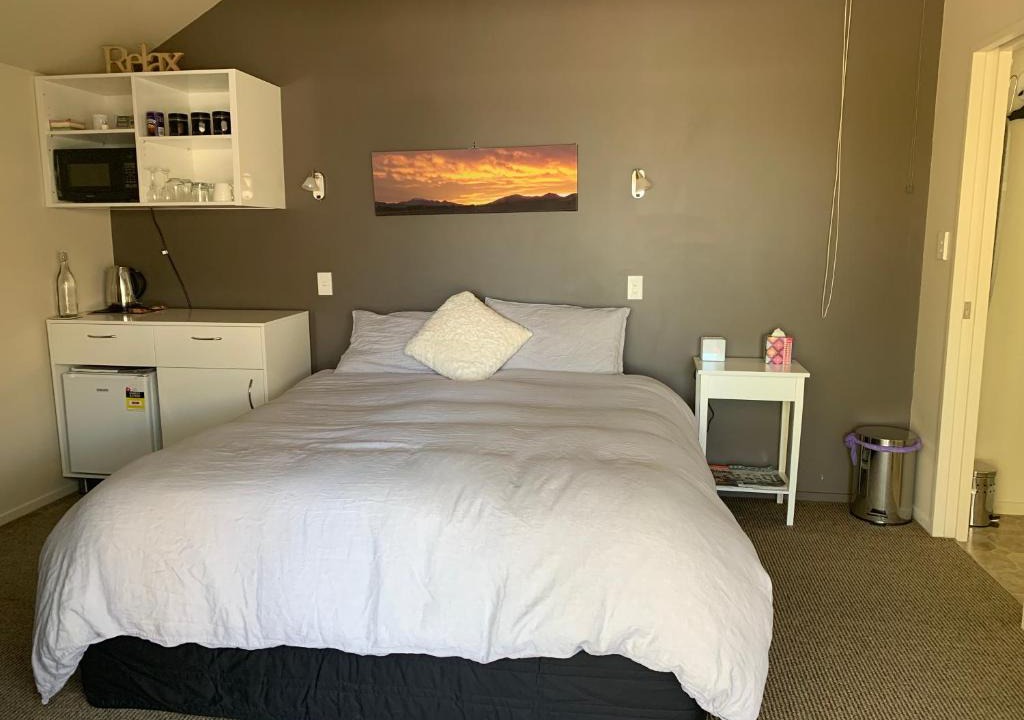 Balclutha Bed & Breakfast | Blair Athol Accommodation