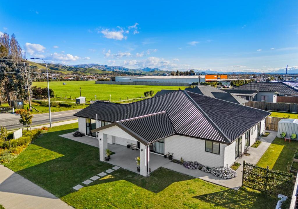 Blenheim House | Blenheim Accommodation