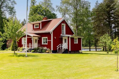 Virserum House | Brotorpet