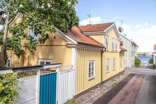 Peru-Lidhem Apartment | Central lägenhet i 1700-talshus