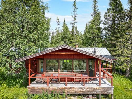Undersaker Ski Chalet | Chalet Högvallen Emma Elden by Interhome