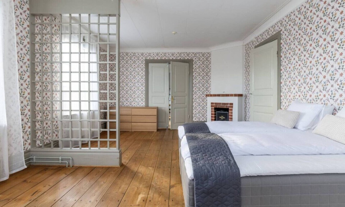 Kopparberg House | Charming, Beautiful, Old-Style House in Kopparberg