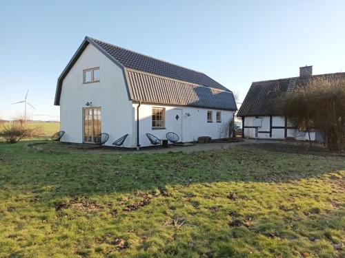 Garsnas House | Charming holiday home in beautiful Österlen SE01085