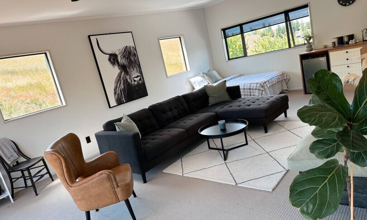 Lowburn Apartment | Clydesvale Apartment