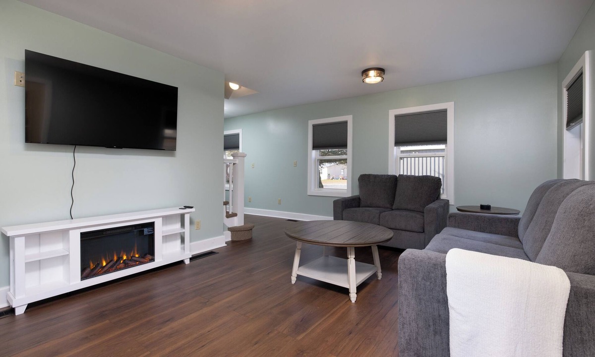 Warrensburg Cottage | Convenient location for adventures in the Adirondacks!