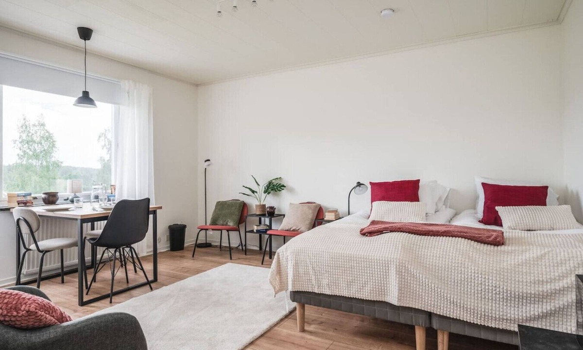 Horndal Apartment | Cozy & Bright Studio in Peaceful Horndal