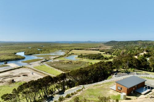 Kaingaroa House | Estuary Escape
