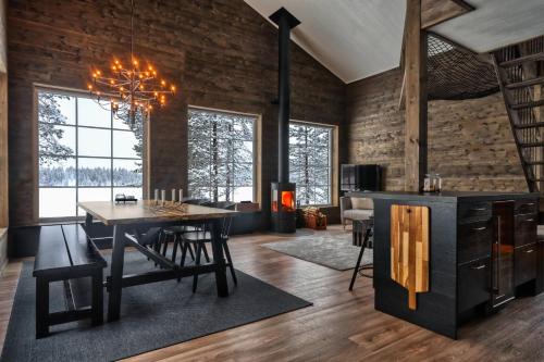 Kabdalis House | Exclusive Arctic Hideaway
