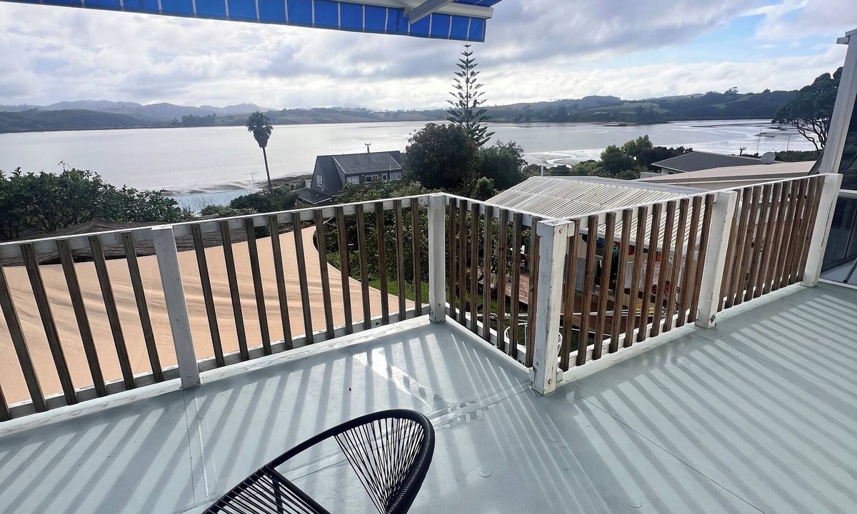 Mangonui House | Harbourview Cutie