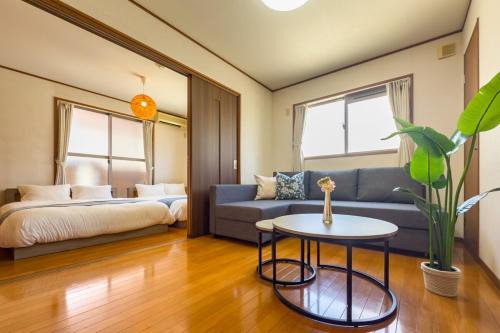 Higashinari Apartment | IKU Osaka Castle