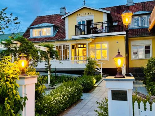 Kivik Hotel | Kivikstrand Badhotell