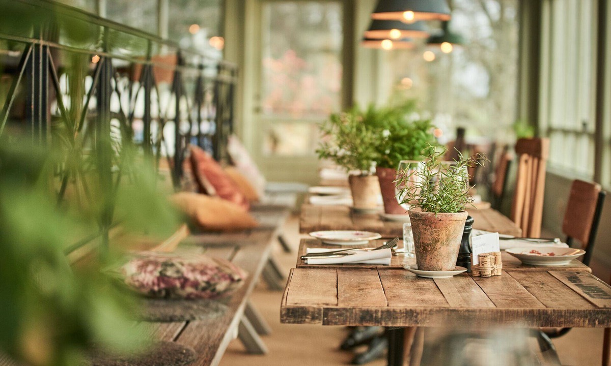 Skovde Hotel | Knistad Herrgård