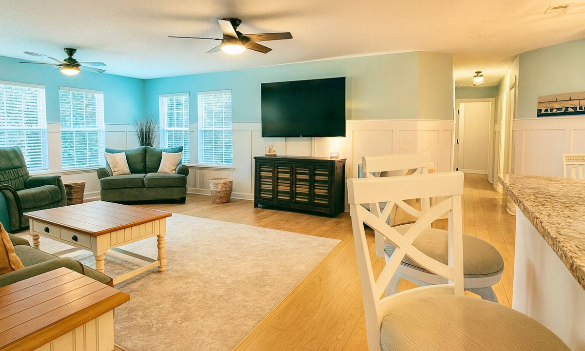 Murrells Inlet Condo | Low Tide Luxury Updated 3-bedroom first floor accessible condo Monthly Discounts