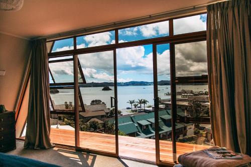 Paihia House | Moana View