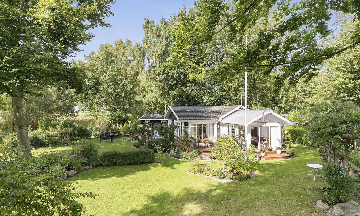 Mollebjorke Cottage | Modern cottage near Norje sea bath in scenic area