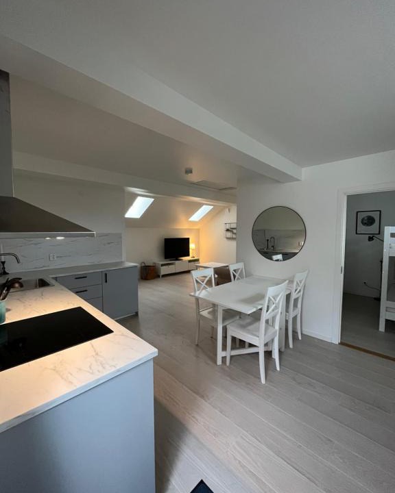 Oster Apartment | Nice Apartment close to everything