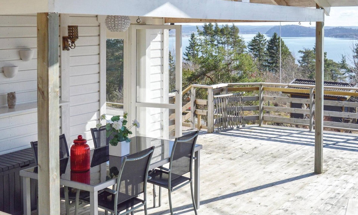 Uddevalla House | Nice home in Uddevalla with WiFi