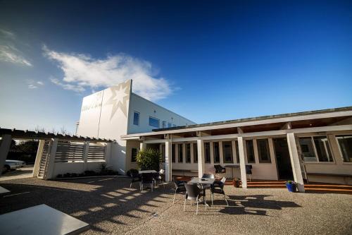 Oamaru Hotel | Northstar Motel