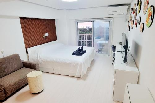 Maeganeku Apartment | Ocean View! King-size Bed! 2min to the Beach!