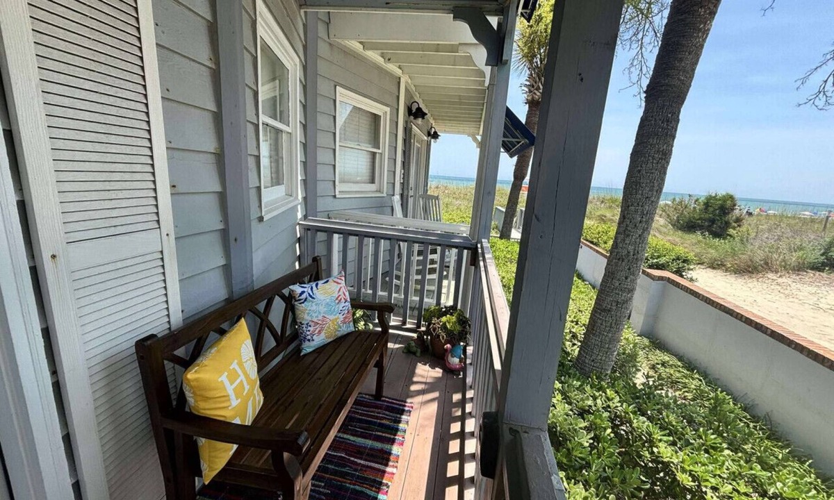 Crescent Beach Villa | Oceanfront Beach Home