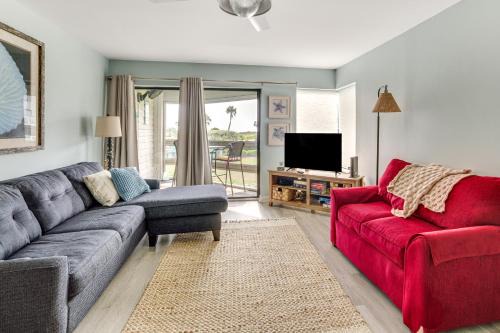 Oceanmarsh Subdivision House | Oceanfront Condo in Harbor Island Community!