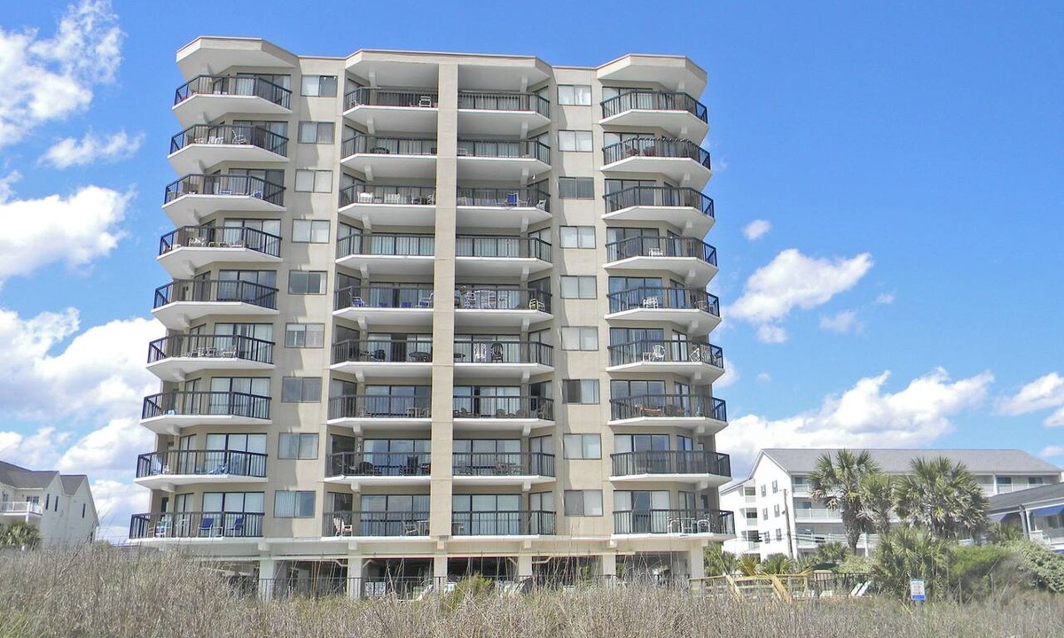 Crescent Beach Condo | Oceanfront Three Bedroom Condo - Crescent Towers II 406