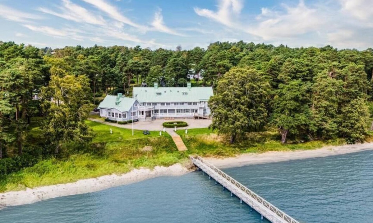 Vickan Bed & Breakfast | Onsala Herrgård B&B