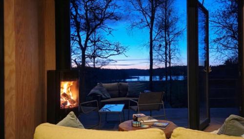 Munkedal House | Panorama Studio - Sauna, Lakeview & Fireplace