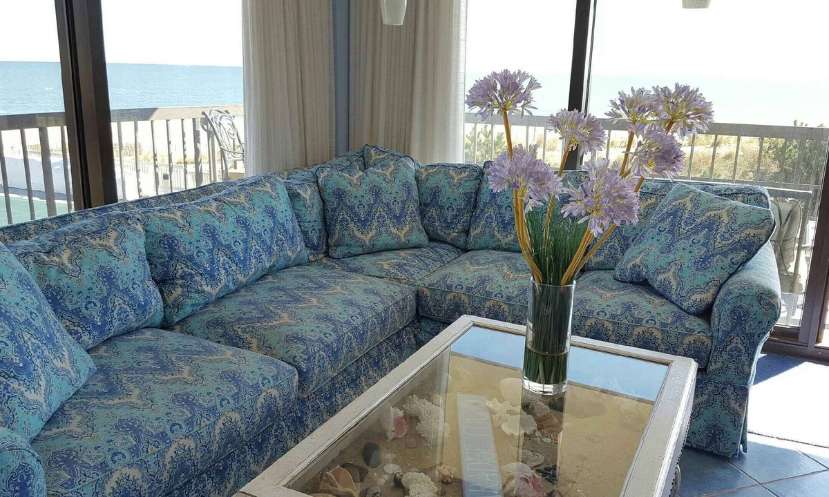 Bethany Beach Condo | Panoramic Oceanfront. Beautiful Five Star. The get-away for any season.