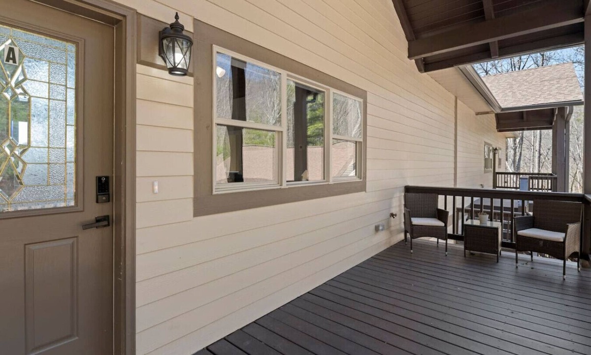 Sylva House | Peaceful Mountain Escape | Decks, Views, & Privacy