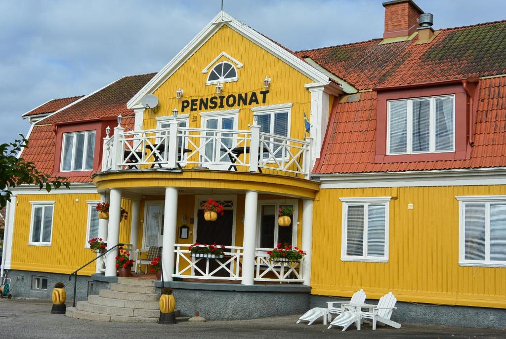 Lyrestad House | Pensionat Åsgården