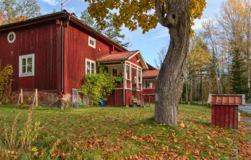 Kopparberg House | Pet Friendly Home In Kopparberg With Lake View