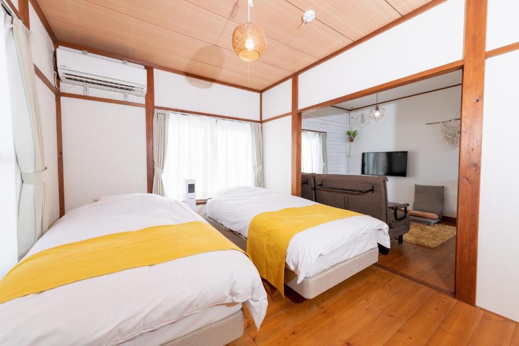 Koshigoe Apartment | Pine Tree