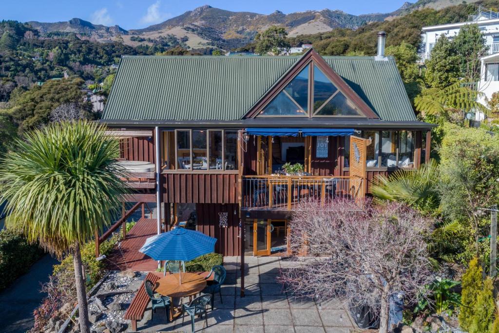 Akaroa House | Pointers - Akaroa Holiday Home