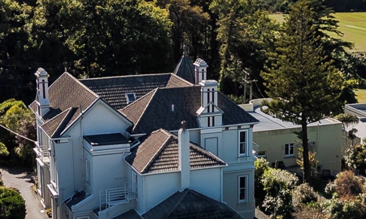 Dunedin Apartment | Quiet Self contained apartment, walking distance to city
